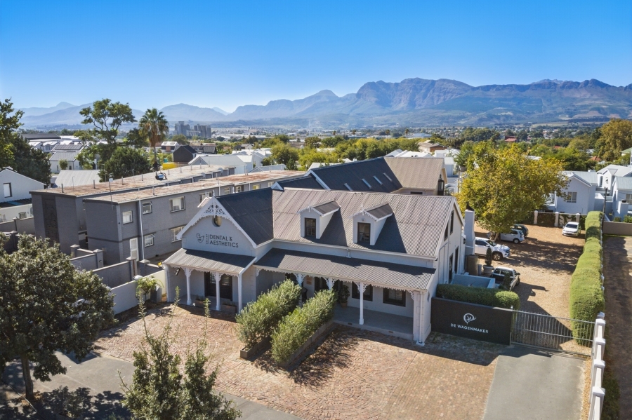 To Let commercial Property for Rent in Lemoenkloof Western Cape